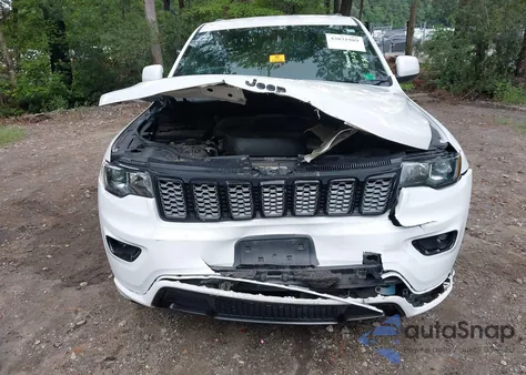 2021 Jeep Grand Cherokee Laredo X 4X2 из США, поврежденный, VIN 1C4RJEAG3MC550990